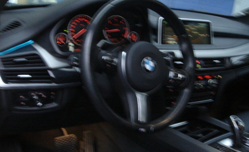BMW X5 xDrive 30d Lounge Plus