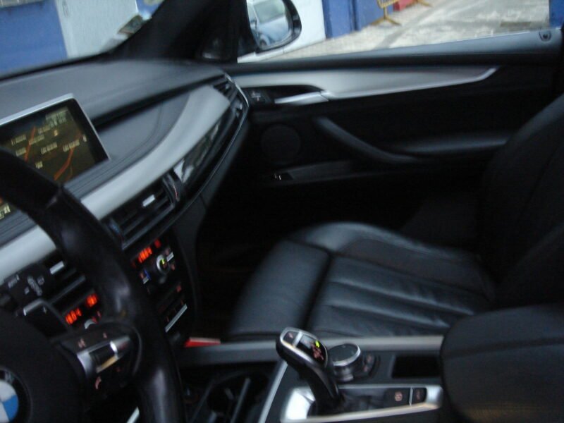 BMW X5 xDrive 30d Lounge Plus