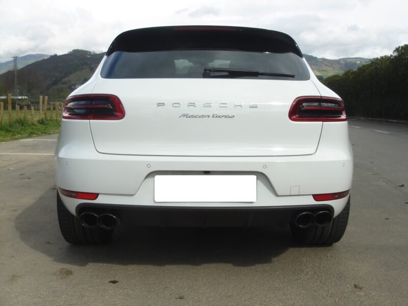 PORSCHE Macan turbo