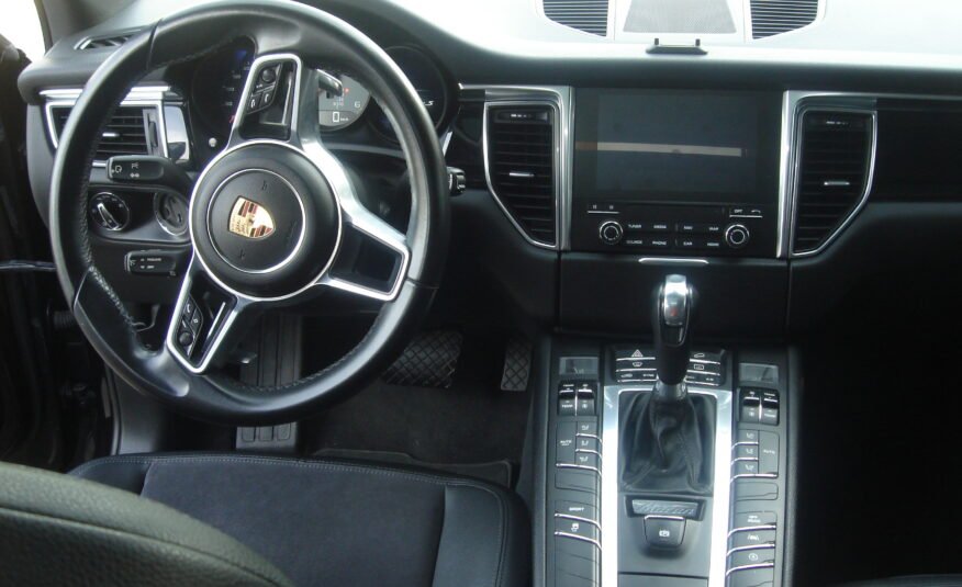 PORSCHE Macan S Diesel