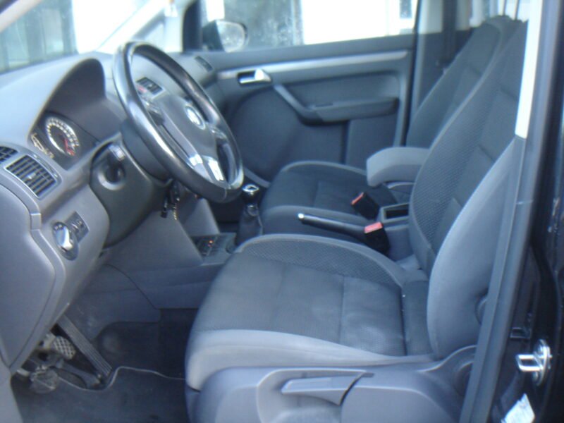 VOLKSWAGEN Touran 1.6 TDI 105cv Edition 5p.