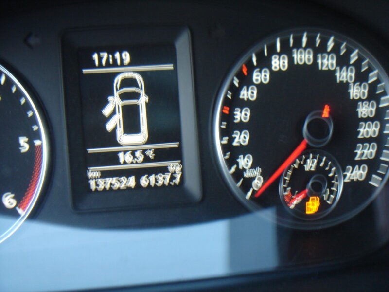 VOLKSWAGEN Touran 1.6 TDI 105cv Edition 5p.