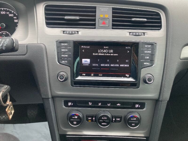 VOLKSWAGEN Golf VII 1.6 TDI Advance