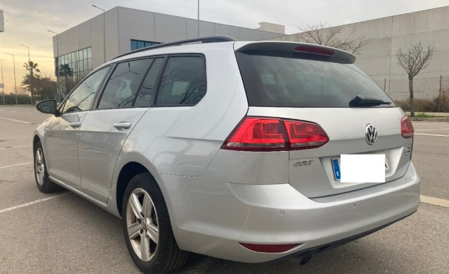 VOLKSWAGEN Golf VII 1.6 TDI Advance