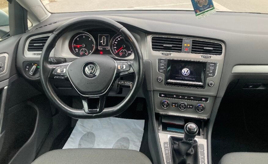 VOLKSWAGEN Golf VII 1.6 TDI Advance
