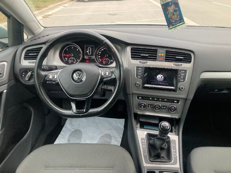 VOLKSWAGEN Golf VII 1.6 TDI Advance