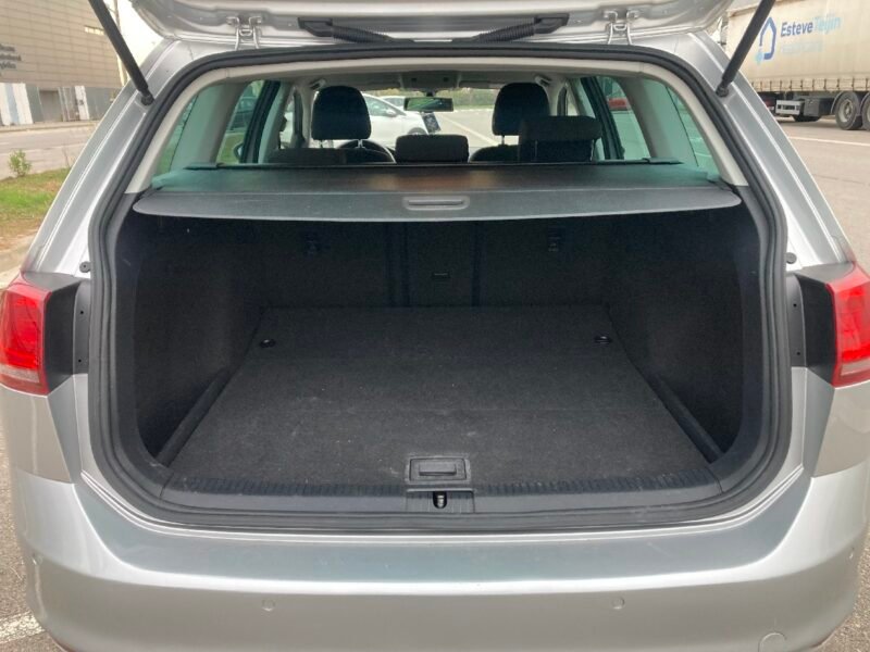 VOLKSWAGEN Golf VII 1.6 TDI Advance