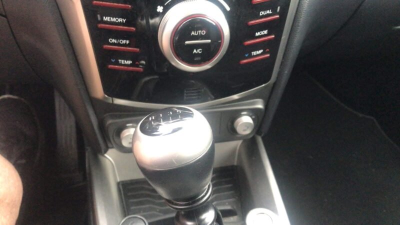 ssangyong tivoli 1.6 Turbodiesel Sport Bi-Ton 4×4