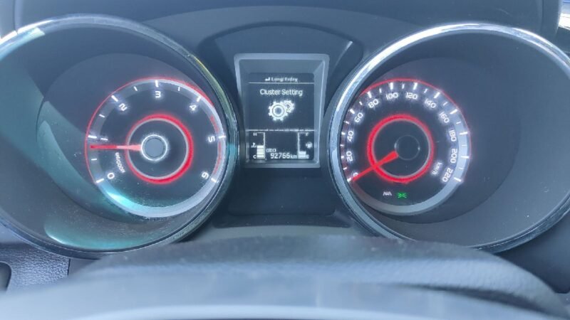 ssangyong tivoli 1.6 Turbodiesel Sport Bi-Ton 4×4