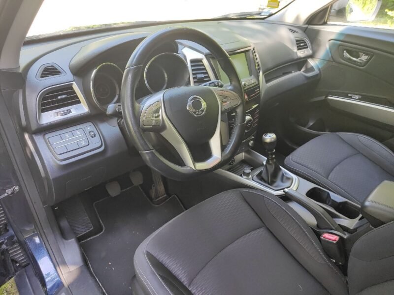 ssangyong tivoli 1.6 Turbodiesel Sport Bi-Ton 4×4