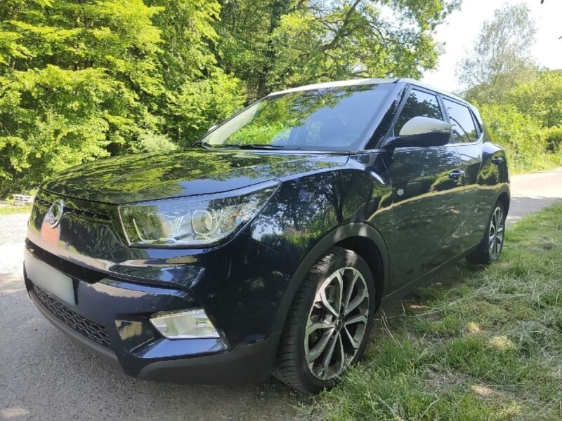 ssangyong tivoli 1.6 Turbodiesel Sport Bi-Ton 4×4