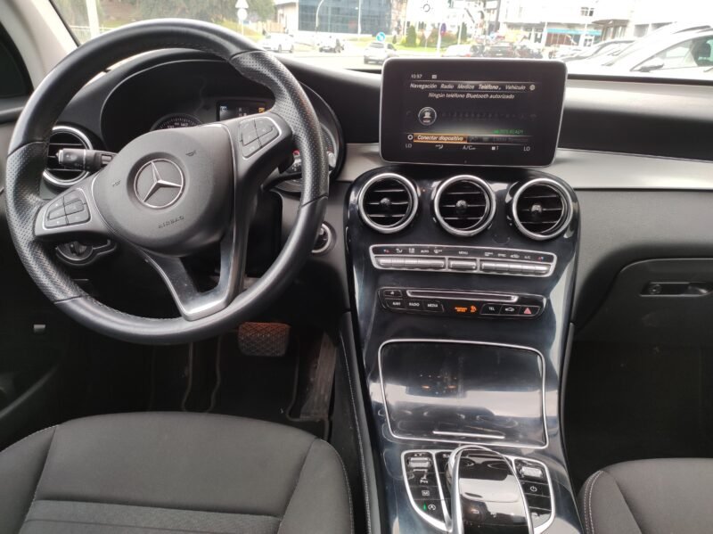 MERCEDES-BENZ Clase GLC GLC 220D 4MATIC AUT.