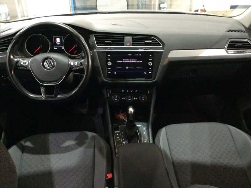 VOLKSWAGEN tiguan 1.5 TSI R-LINE