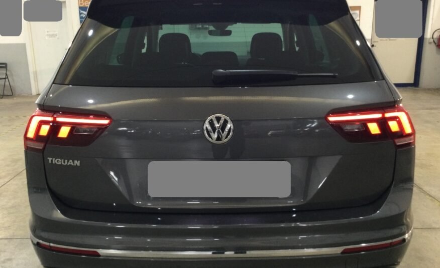 VOLKSWAGEN tiguan 1.5 TSI R-LINE