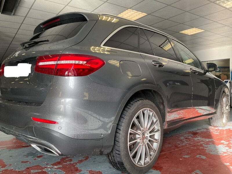 MERCEDES-BENZ Clase GLC 250 4Matic AMG Line