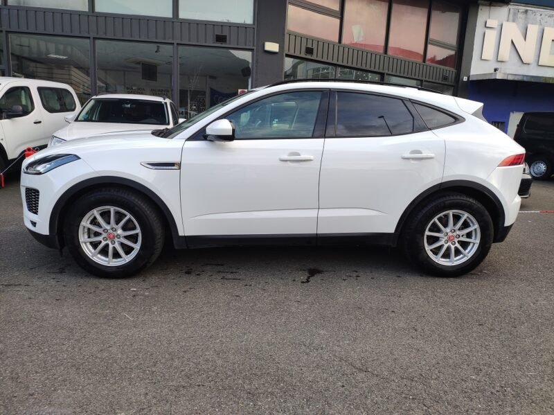 JAGUAR E-PACE TURISMO