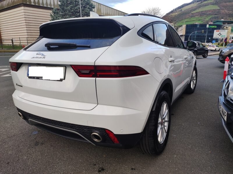 JAGUAR E-PACE TURISMO