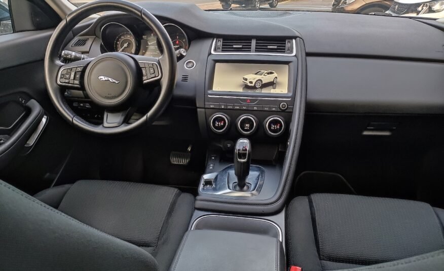 JAGUAR E-PACE TURISMO