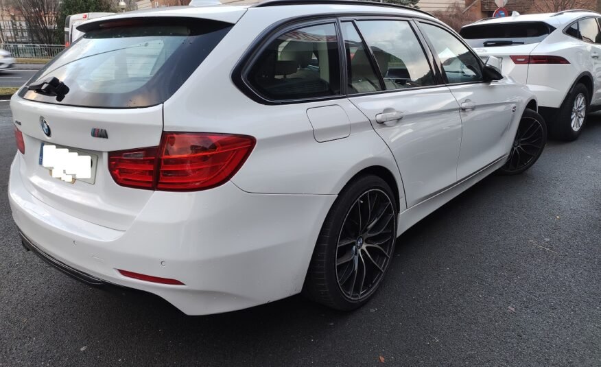 BMW 320d touring x-drive