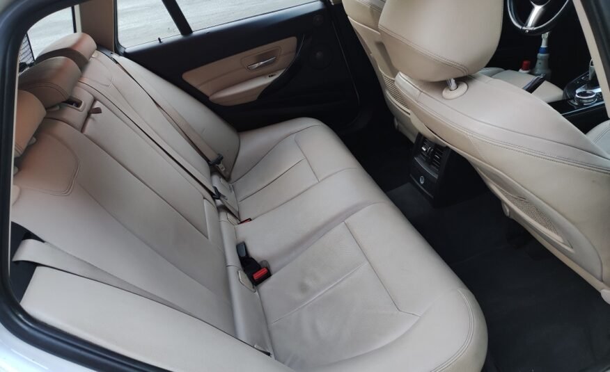 BMW 320d touring x-drive