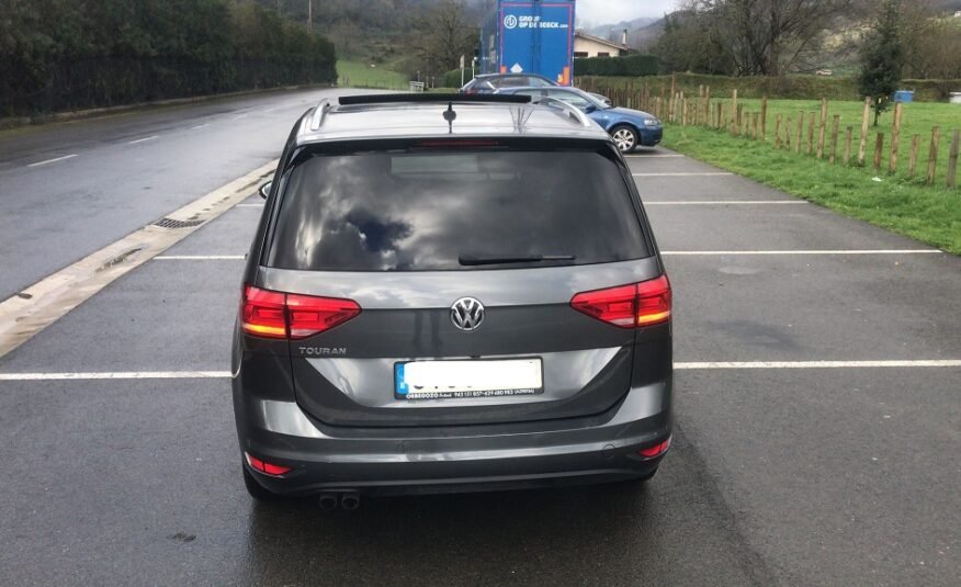 VOLKSWAGEN Touran ADVANCE 2.0 TDI DSG