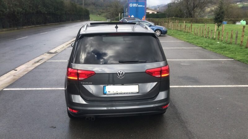 VOLKSWAGEN Touran ADVANCE 2.0 TDI DSG