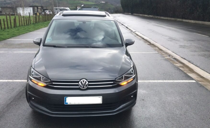 VOLKSWAGEN Touran ADVANCE 2.0 TDI DSG