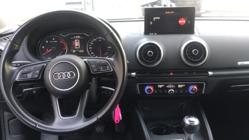 AUDI A3 design edition 1.6 TDI Sportback