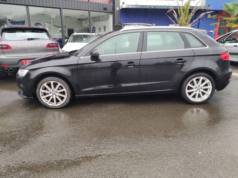 AUDI A3 design edition 1.6 TDI Sportback