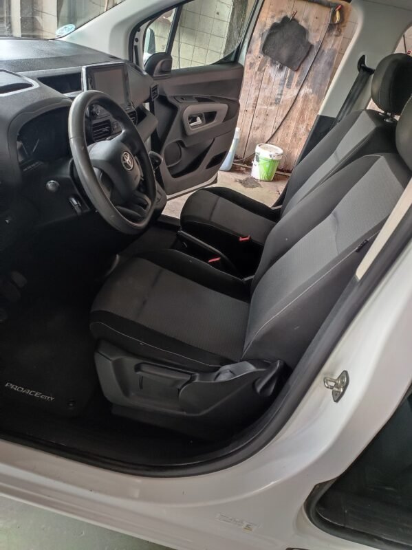 TOYOTA PROACE CITY