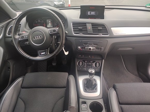 AUDI Q3 2.0 TDI Sport quattro