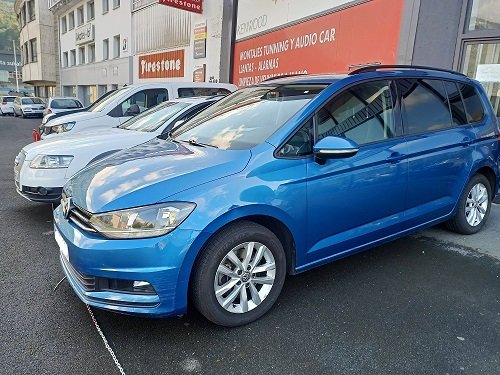 VOLKSWAGEN Touran Business & Navi1.6 Tdi