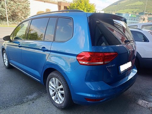 VOLKSWAGEN Touran Business & Navi1.6 Tdi