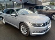 VOLKSWAGEN Passat Advance 2.0 TDI