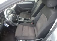 VOLKSWAGEN Passat Advance 2.0 TDI