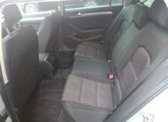 VOLKSWAGEN Passat Advance 2.0 TDI