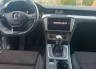 VOLKSWAGEN Passat Advance 2.0 TDI