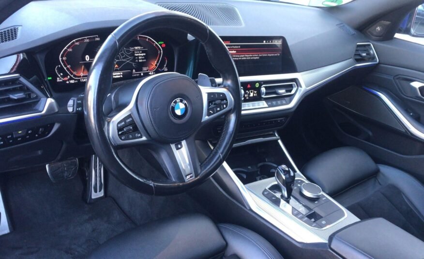 BMW 330d xDrive M Sport