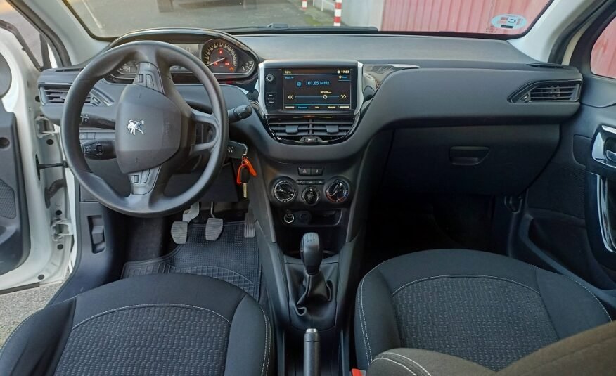 PEUGEOT 208 1.6D