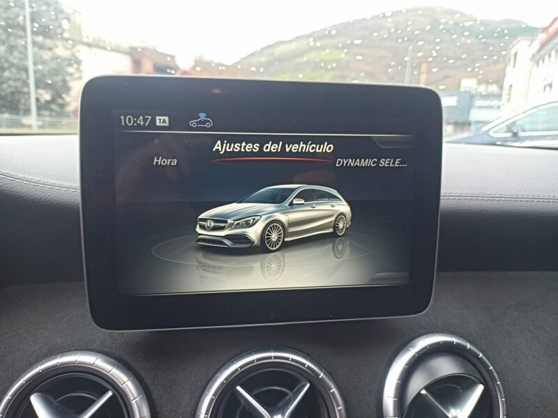 MERCEDES-BENZ Clase CLA 45 AMG 4Matic