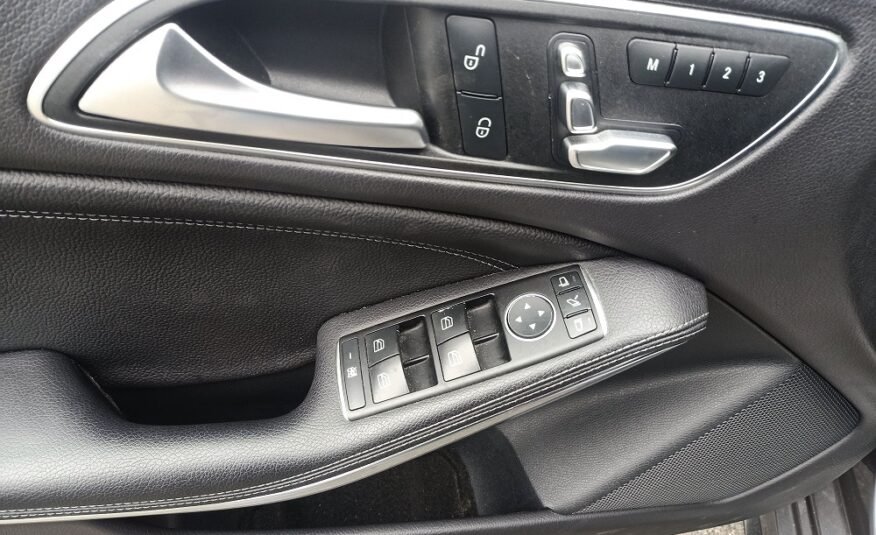 MERCEDES-BENZ Clase CLA 45 AMG 4Matic