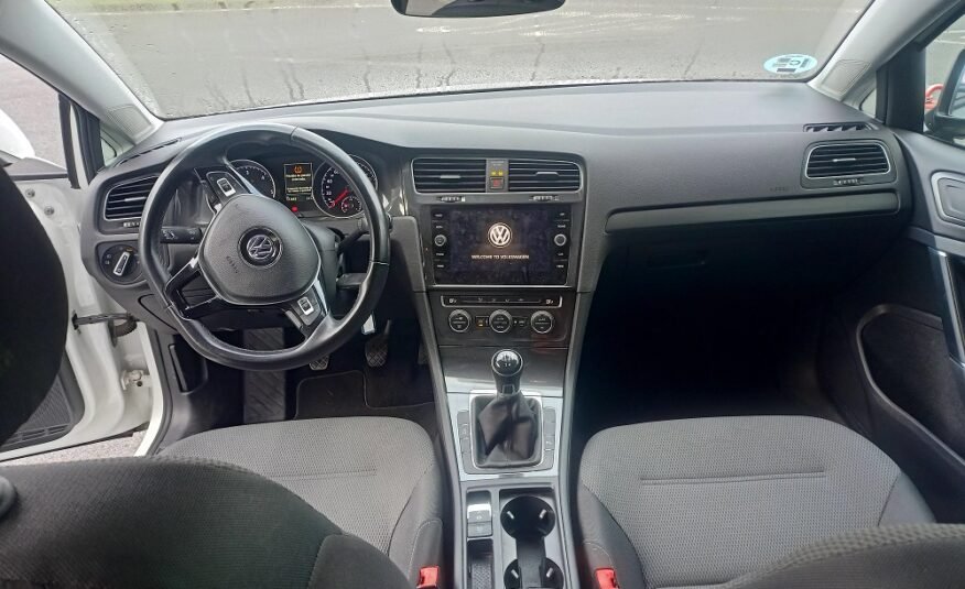 VOLKSWAGEN Golf Advance 1.6 TDI