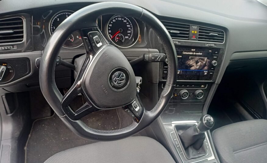 VOLKSWAGEN Golf Advance 1.6 TDI
