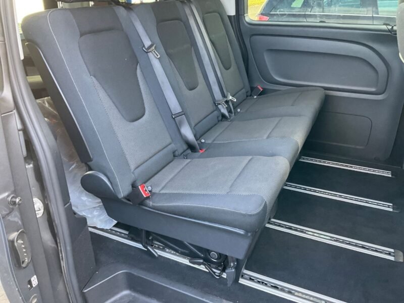 MERCEDES-BENZ vito Tourer 111 CDI lang Edition Pro