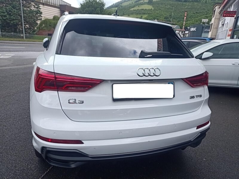 AUDI Q3 35 TFSI S Line