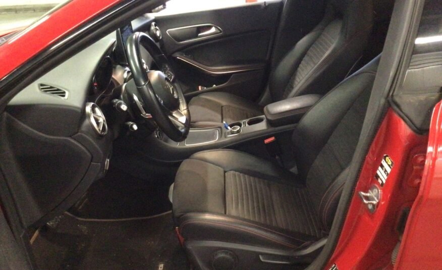 MERCEDES-BENZ Clase CLA 200 Shooting Brake AMG Line