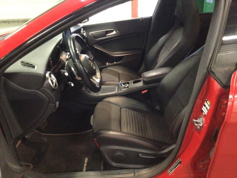 MERCEDES-BENZ Clase CLA 200 Shooting Brake AMG Line