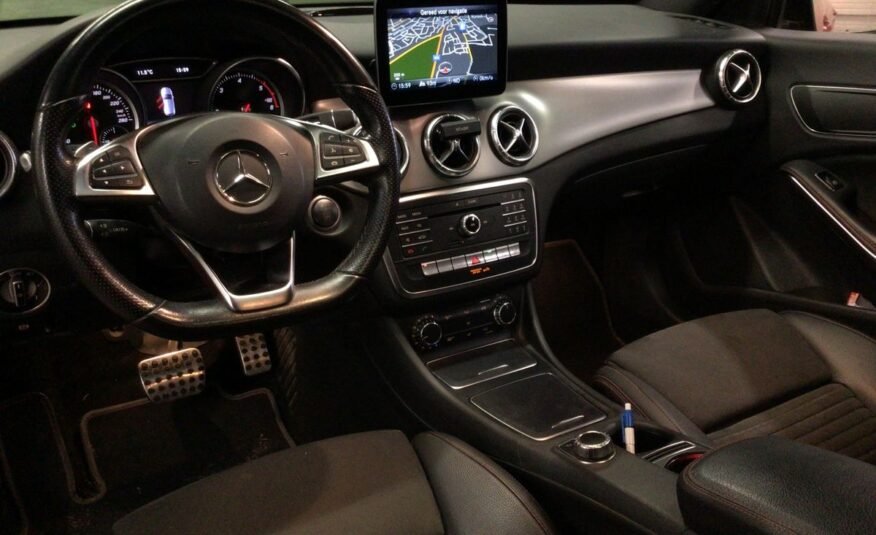 MERCEDES-BENZ Clase CLA 200 Shooting Brake AMG Line