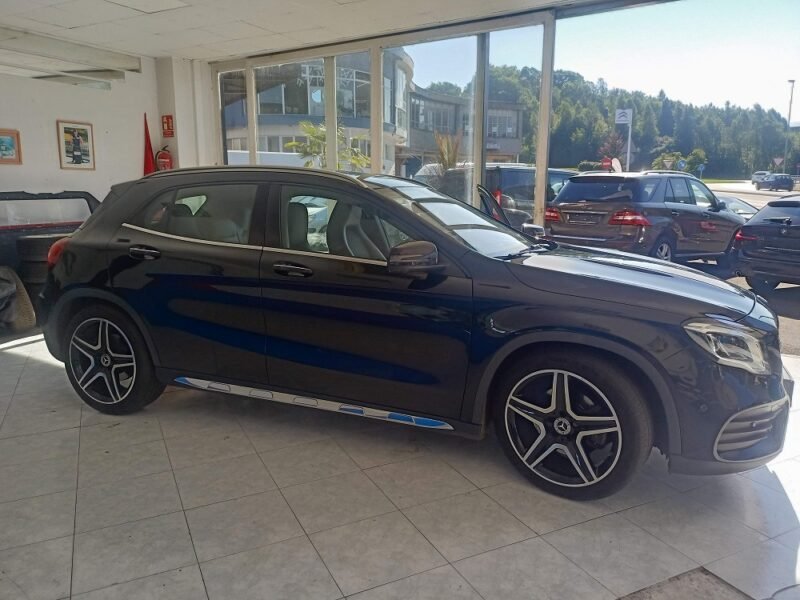 MERCEDES-BENZ gla 220 d 4Matic AMG