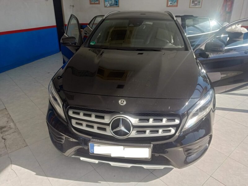 MERCEDES-BENZ gla 220 d 4Matic AMG